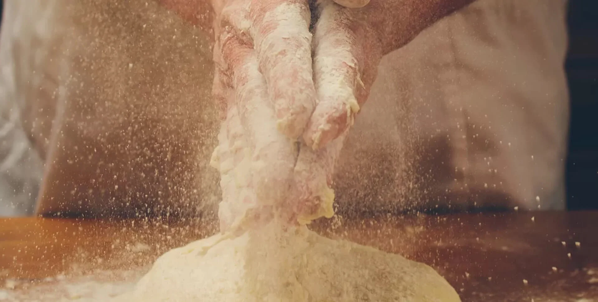 24-hour responsive service icon in 纵横科技